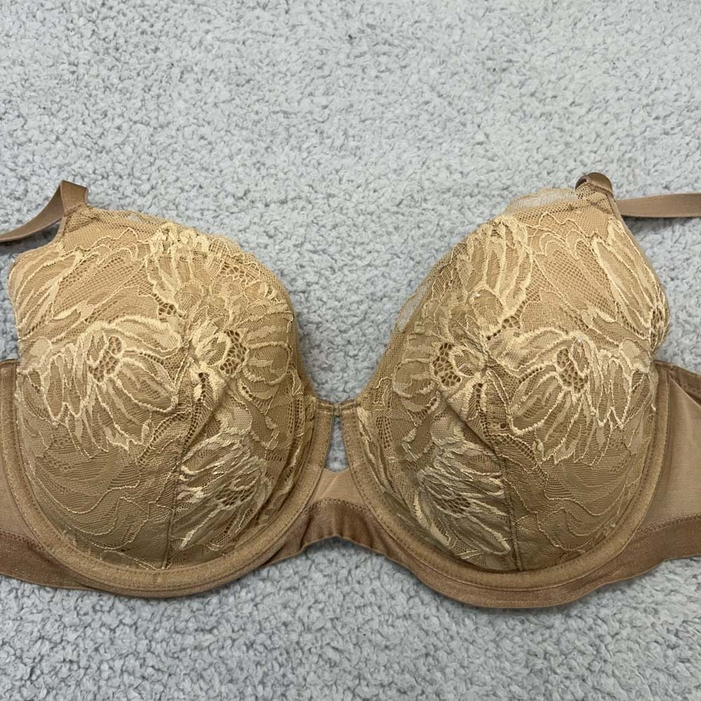 Soma Floral Lace Bra in Tan and Cream